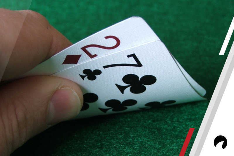 Những thông tin cần biết về bài rác trong game bài Poker May88